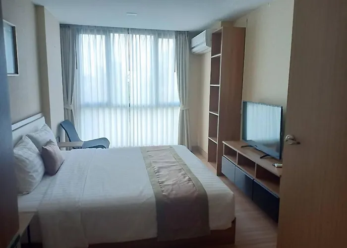 Hotel Ramada Tenn Ekamai 3*