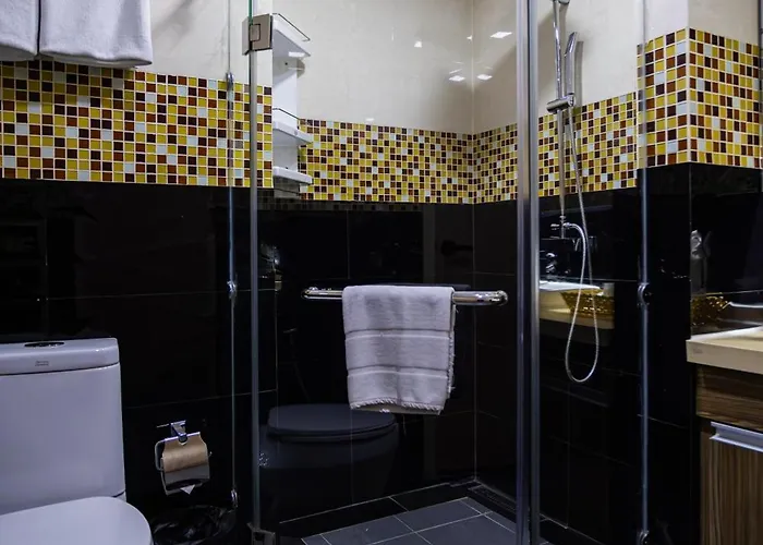 Hotel Ramada Tenn Ekamai 3*