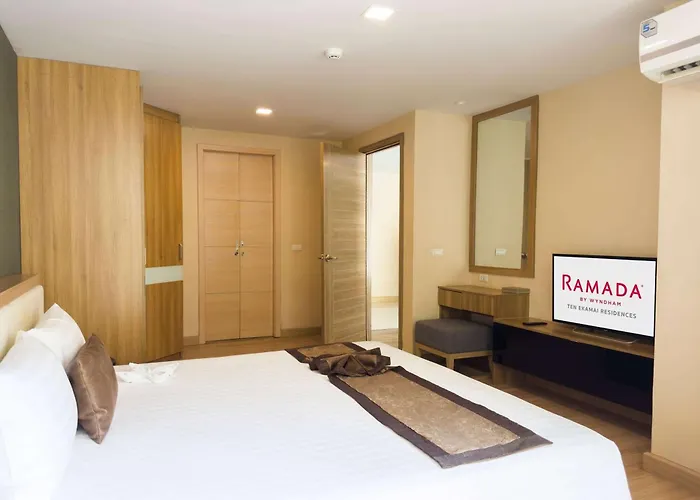 Hotel Ramada Tenn Ekamai 3*